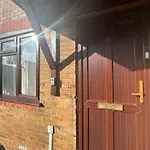 Spacious Double Room Near Excel London