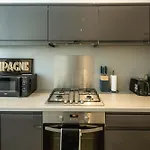 Unique Central London Apartment -Convenience