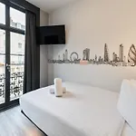 Easyhotel Victoria