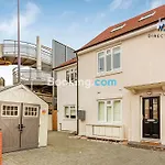 Exclusive Deals ! Last-Minute Deal ! Modern And Stylish Two Bedroom Apartments By Direct2Hosts With Great Location! London W3 7Lu, United Kingdom ! By Nancy Properties Short Lets & Serviced Accommodation!