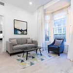 Clarges- Hsk Luxury Apartments