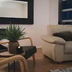 Luxury 2 Bedroom Penthouse With Thrilling Waterfront And City Views, Canary Wharf