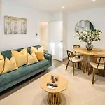 Brand New 1-Bedroom In Central London And Convenient