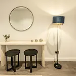 Brand New 1-Bedroom In Central London And Convenient