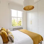Charming First Floor Flat In Tufnell Park