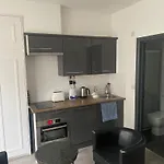 Comfortable Studio West London