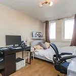 Central City Location 2 Double Bed 10M To Kings X