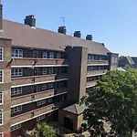 Central London Spacious One Bedroom Flat Zone 1