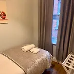 Crown Terrace Apartment
