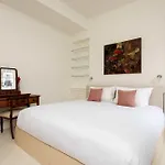 Veeve - Chelsea Townhouse