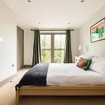 Sunshine In My Mood - 2 Bedroom Flat In Battersea