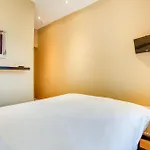 Somerset Hotel Baker Street London