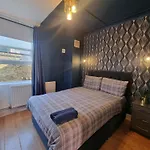 A4-1St Floor 3 Bed Flat Near Elephant And Castle