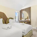 London Star Hotel