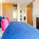 Luxe 2 Bed Apartment In Heart Of Soho