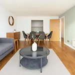 Wonderful Flat In Wandsworth Town