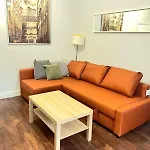 Comfortable 2-Bedriim Apartment In The Heart Of London
