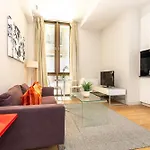 Contemporary Serviced Apartments, 3 Mins From Blackfriars