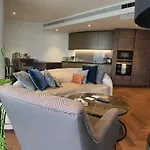 River Facing Luxury Flat London