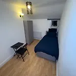 Cosy Room 7 S