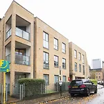 Blueground Kings Cross Nr Station Tech Hq Lon-399