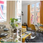 Oxford Street Chic Retreat - Unparalleled Elegance And Urban Comfort! Gc1