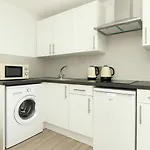 Modern Studio Flat - Hyde Park Access