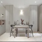 Stylish Earl\'S Court Studio Plus Patio