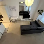 Classic Studio In Pimlico, London