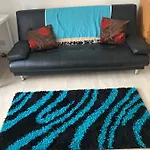 Renovated Central 4 Bed Flat In Islington London