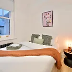 Newly Refurbished W/ River Views