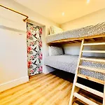 Rest Boutique Willesden