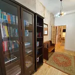 3-Bedroom Spacious Apartment In Shoreditch