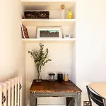 Stylish Kings Cross Apartment With Garden Retreat