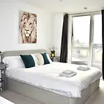 Breathtaking Camberwell Skyline Views