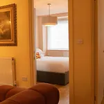 Camelot Farringdon