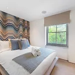 Brand New Refurbishment Townhouse In Notting Hill Near Portobello Road With Ac Air Conditioning & Roof Terrace