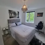 Sweet Ivy One Bedroom Flat