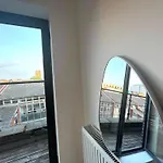 Stunning 2Bedroom Flat With 2 Balcony In Whitechapel - 5Mins To Aldgate Station