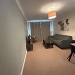Stunning Brixton Flat Next To Brockwell Park