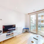 Stylish 2Br Flat Walking Distance To Shoreditch