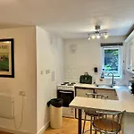 Studio Close To Excel Centre