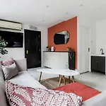 Regents Street\'S Superb Studios!