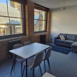 Modern Loft Apartment In Old Street Shoreditch