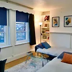 3 Bedroom Apartment - 10Min Walk Stratford Station - Sleep 6