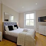 Bright & Modern 2Br Flat In Kensington