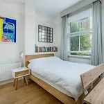 Captivating Flat In Fulham