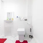 Modern 2Br Apartment - 25Min To Central London