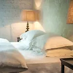 The Tommyfield Hotel