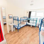 Kensal Green Backpackers